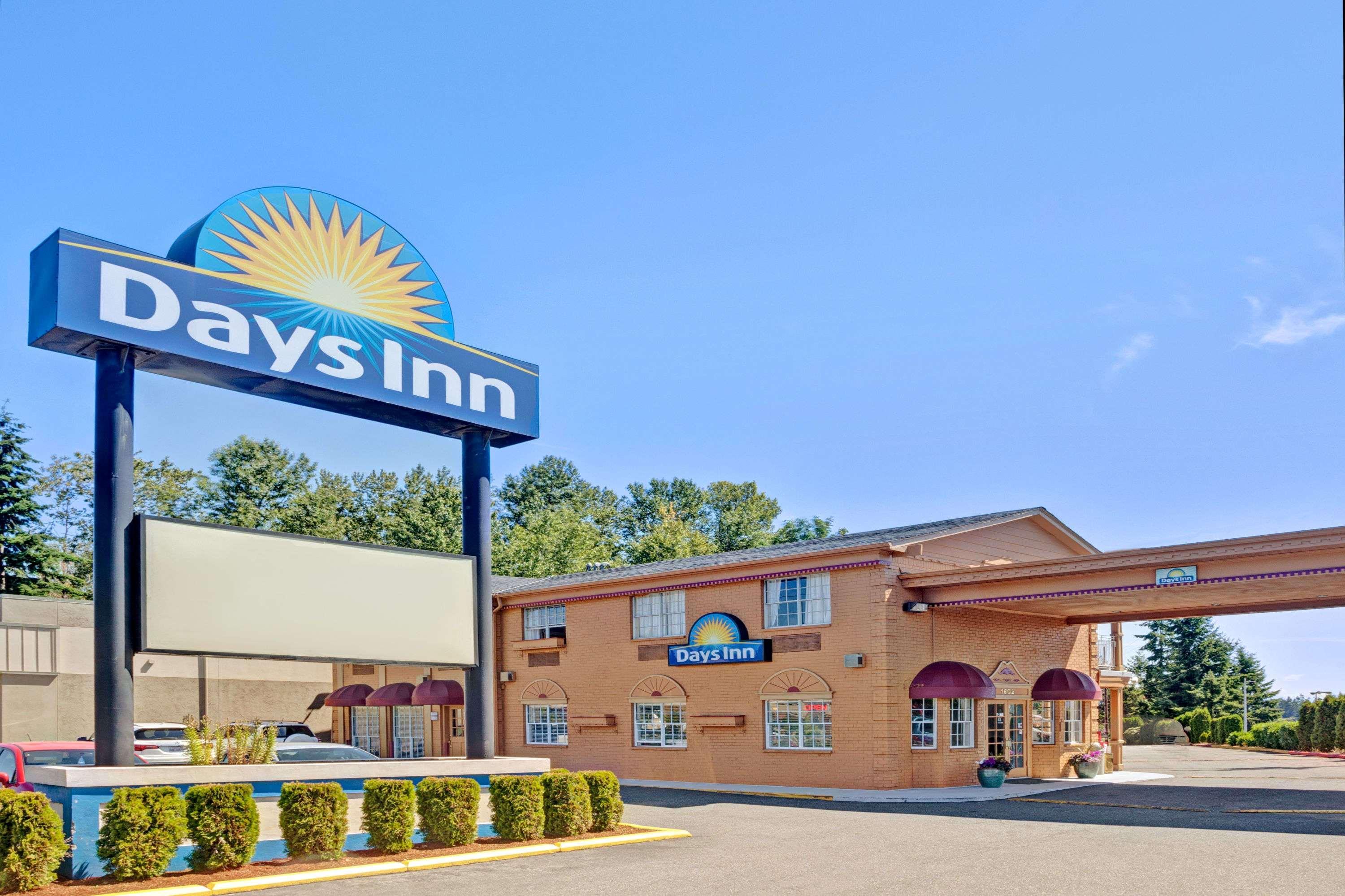 Days Inn By Wyndham 에버렛 외부 사진
